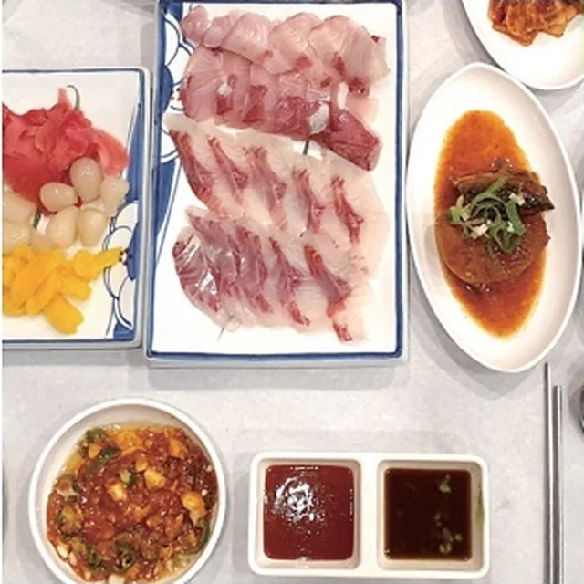 Sewoogo Tish Sashimi