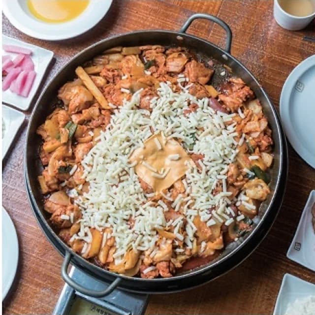 Ildossi Dakgalbi Bundang Branch